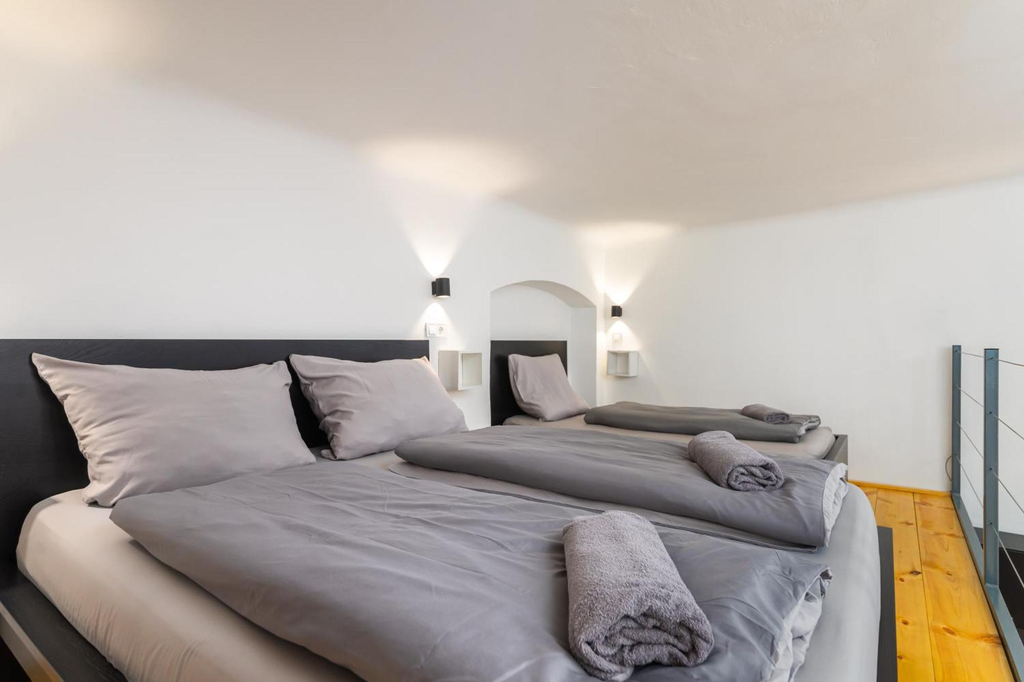 Apartment Industrial Westend Budapest